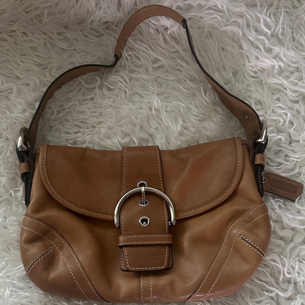 Vintage Coach Tan Leather Shoulder Bag